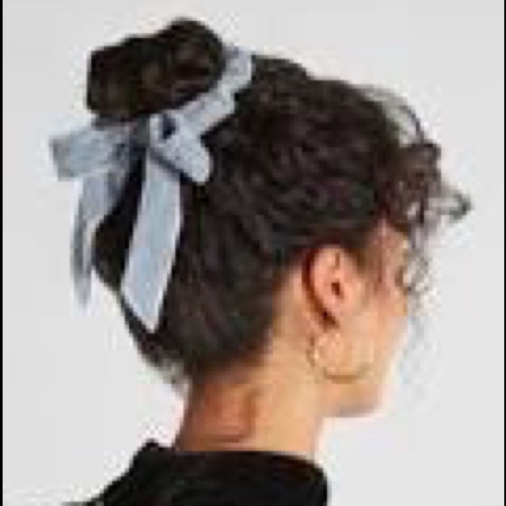 Pretty In Plush Scarf Scrunchie - Picture 2 of 4